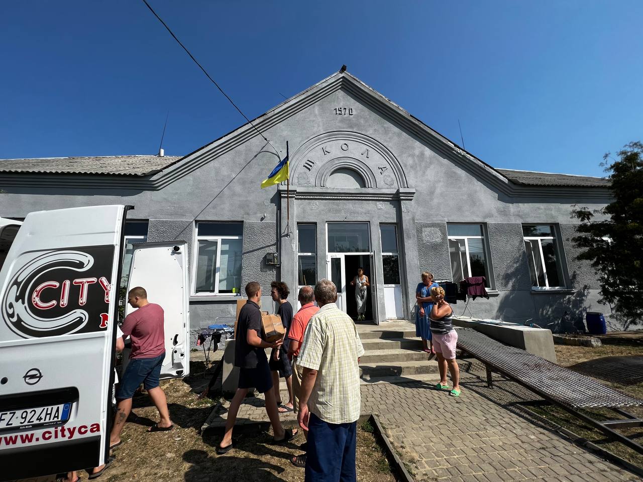 How One Tiny, All-Volunteer Nonprofit Raised $57 Million for Ukraine - Vimarsana News